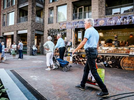 Weekmarkt terug in het centrum van Gilze: ‘Een mooie plek en echt een versterking’