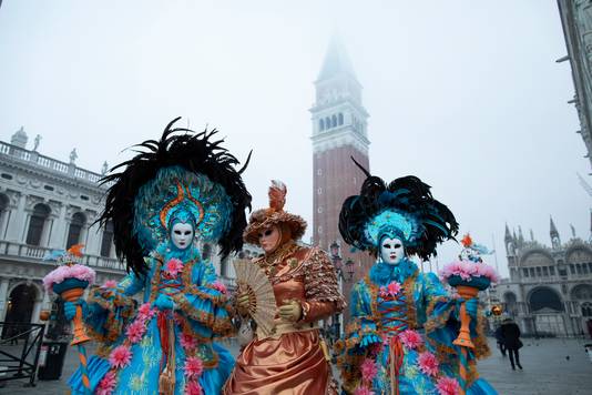 Het carnaval van Venetië is een van de grootste en bekendste carnavalsfeesten ter wereld. Het feest startte op 8 februari en had normaal tot dinsdag, 25 februari, moeten duren. 
