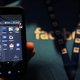 'Facebook leest Android-sms'jes mee'
