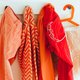 10 oranje kledingitems die je ook ná Koningsdag kunt dragen