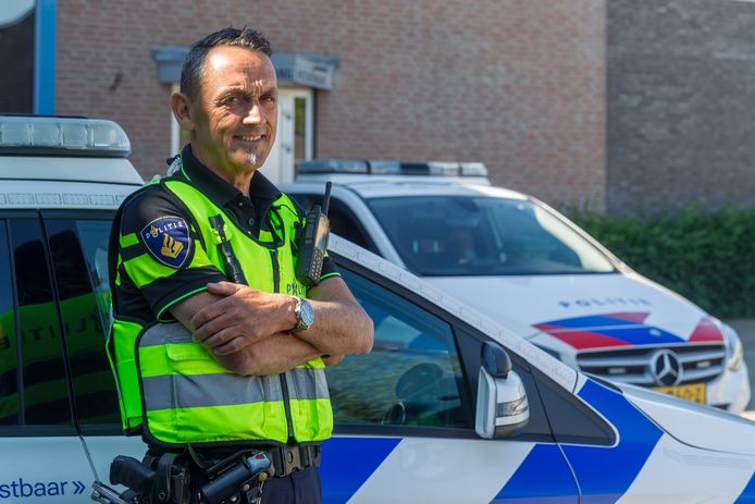 Jan van Poppel werkte 43 jaar bij de politie en was onder andere wijkagent in Eersel en Veldhoven.