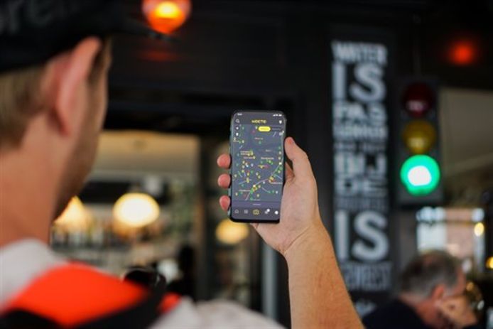 Via een gratis app kun je binnenkort vanuit huis al zien of je in je favoriete restaurant kunt eten of drinken.