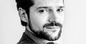 Jorrit Nuijens (1980-2026) was een flamboyante GroenLinkser die een leven lang zoekende bleef