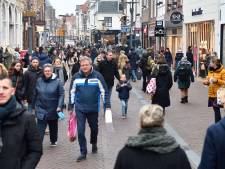 Vreugde bij ondernemers en publiek over heropening: ‘Het is druk man, kom volgende week maar terug’