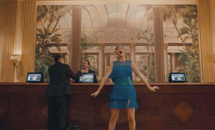 Taylor Swift in haar nieuwe clip voor 'Delicate'