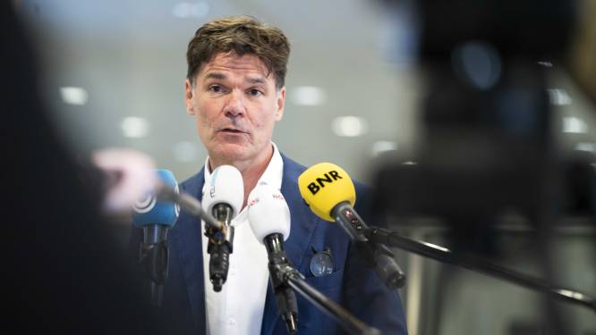 Burgemeesters Breda en Amsterdam kritisch op coronabeleid: ‘Niet bezwijken voor repressieve verleiding’