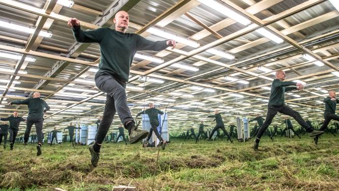 Slootje springen bij de Fundatie