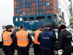 Antwerpse scheepvaartpolitie krijgt federale versterking in strijd tegen drugscriminaliteit

