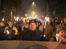 Duizenden betogers bij Gronings fakkelprotest tegen gaswinning