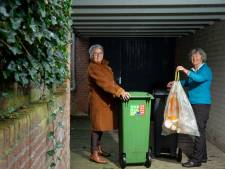 Afvalcafé met quiz in de strijd tegen de ondergrondse container: ‘Oh, dit zit toch anders’