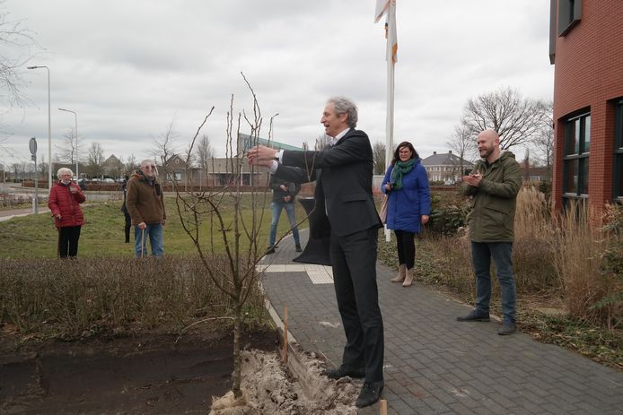 Wethouder Jan Uitslag van de gemeente Dalfsen. Foto ter illustratie.