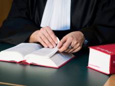 Verkrachting was een 'geheime relatie’ zegt verdachte azc-bewoner (49) in de Zutphense rechtbank