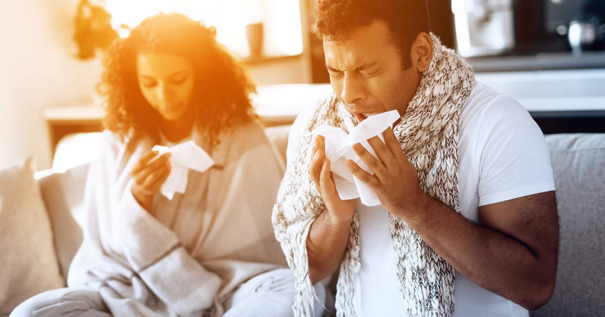 Dit Zegt De Kleur Van Snot En Slijm Over Je Gezondheid Fit Gezond Hln Be