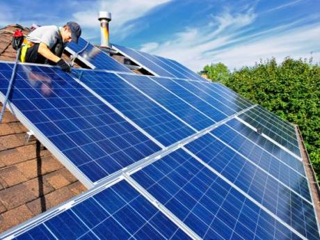 Placer des panneaux photovoltaïques sur votre toit? 10 choses à savoir
