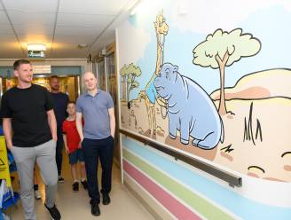 Jan Vertonghen onthult muurtekeningen op kinderafdeling van AZ Monica: “Zo ontsnappen ze even aan het ‘ziek zijn’”