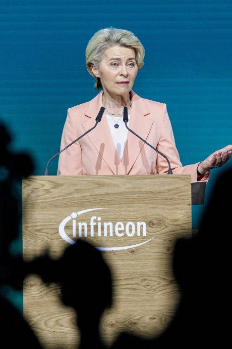 Des puces indispensables: Von der Leyen appelle à produire en “masse” des semi-conducteurs dans l'UE