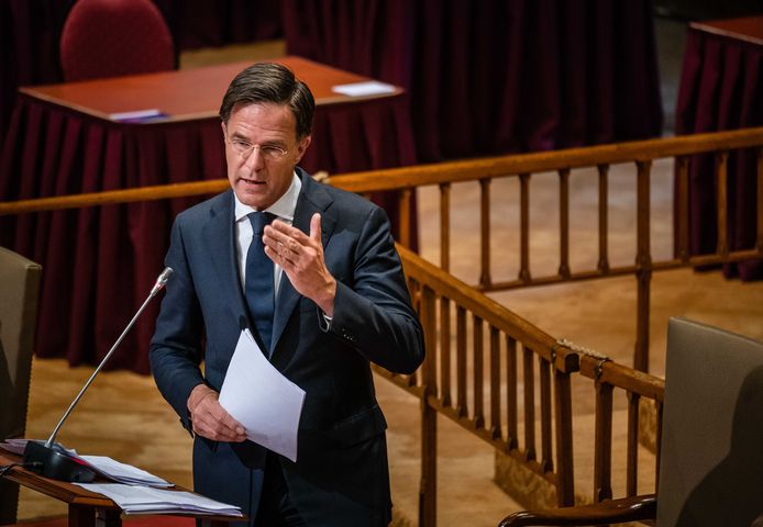 Premier Rutte bij het coronadebat in de Ridderzaal.