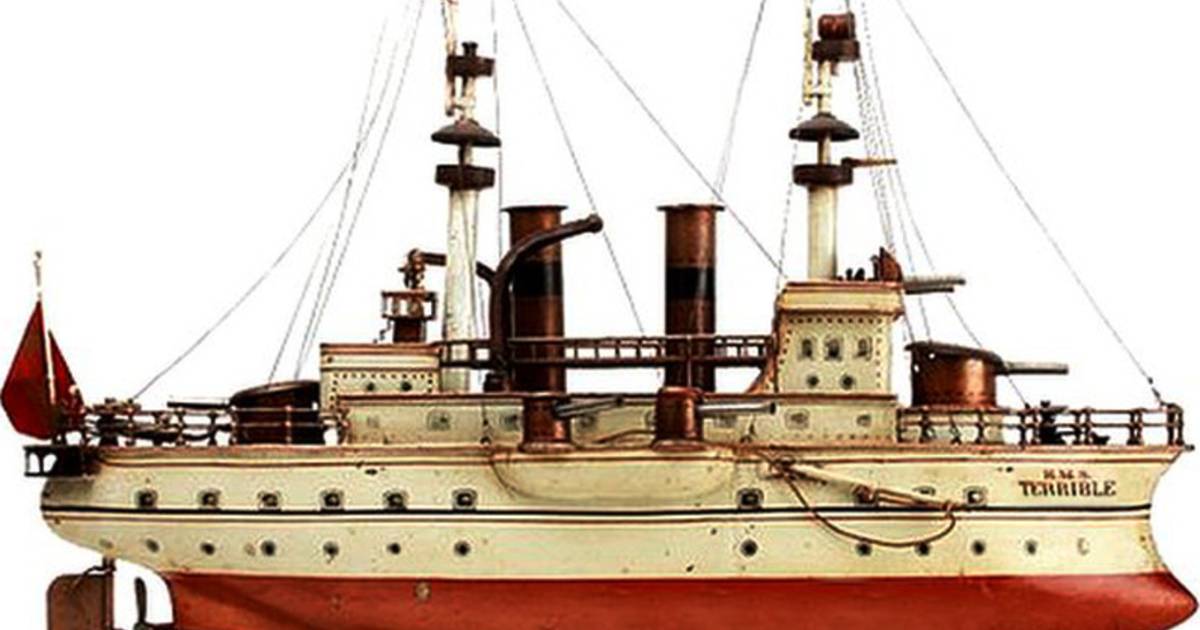 Hms terrible toy battleship discount
