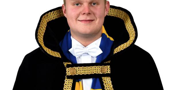 Prins Teun regeert over Pierewaaiersrijk