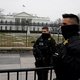 Secret Service arresteert man nabij het Witte Huis na aanval op politieagent