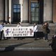 Lagere taakstraffen voor ‘blokkeerfriezen’, tegenstanders Zwarte Piet blijven protesteren