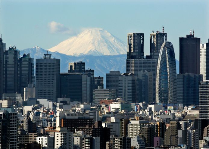 Foto van Tokio met Mount Fuji op de achtergrond.