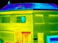 Een warmtefoto van een woning.