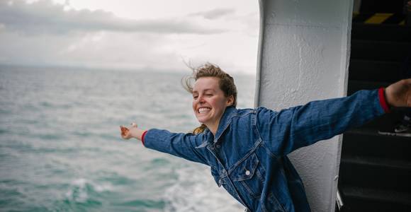  Elke dag een ‘dankjewel’: dankbaarheid als positieve pil in onzekere tijden. “Alles wat wij vanzelfsprekend vinden, is dat eigenlijk niet”
