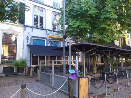 Sahin opent zevende horecazaak op de Brink in Deventer: ‘Een plek waar kinderen de baas zijn’