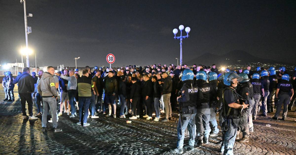 I tifosi dell’Ajax attaccano ancora a Napoli, il club ha avvertito in anticipo i tifosi |  L’Ajax in Champions