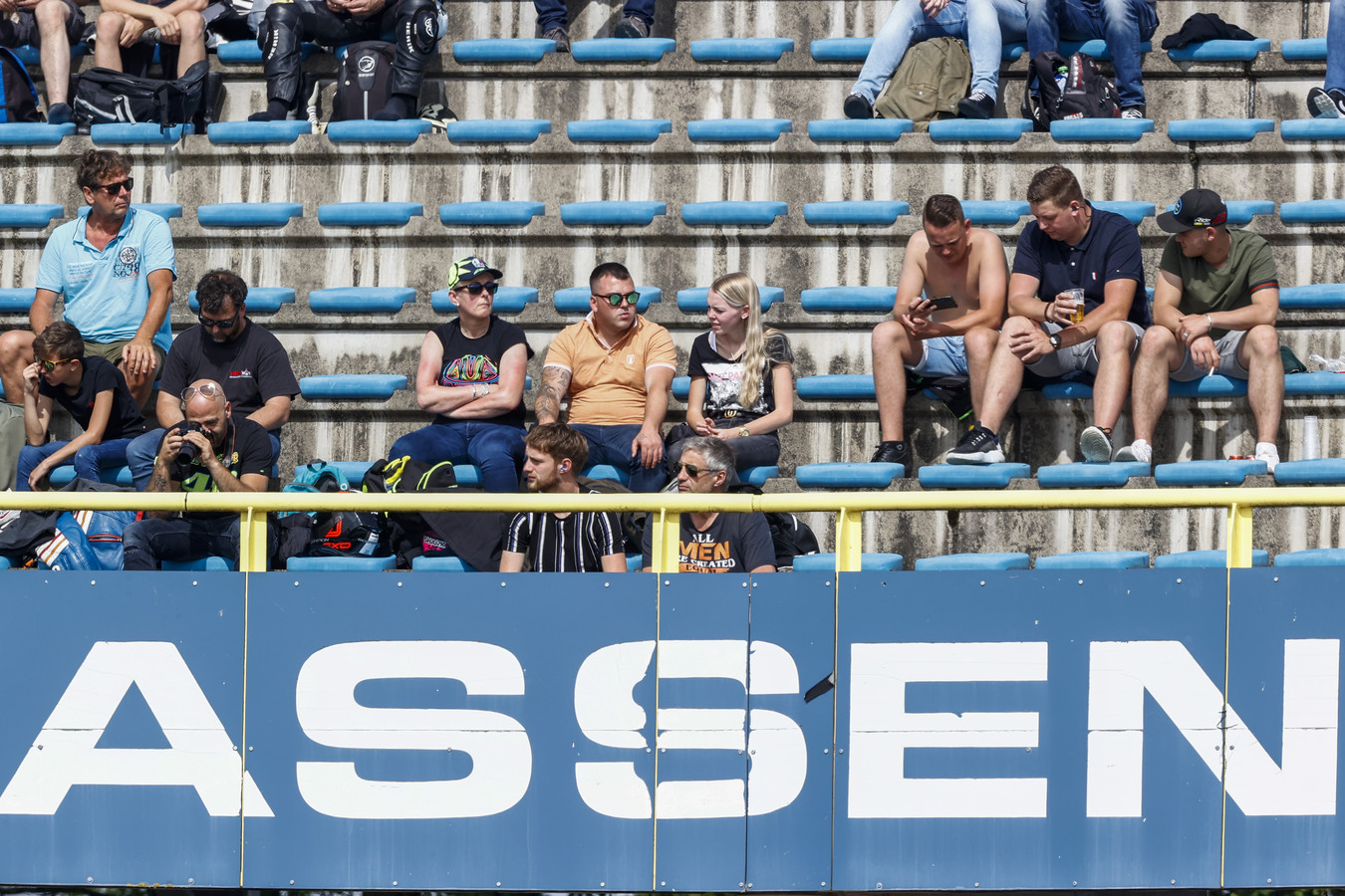 Zomerse weersomstandigheden verwacht tijdens TT Assen Foto AD.nl