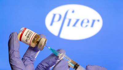 Une troisième dose de vaccin Pfizer pour les personnes de 65 ans et plus ou à “risque” aux États-Unis