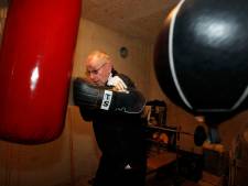 Eindhovense oud-bokskampioen Henk de Vaal (95) overleden: ‘Hij viel liever drie keer dan dat-ie de rollator pakte’
