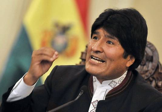 "Comment est-ce possible que la feuille de coca, qui est le symbole de notre identité ancestrale, soit pénalisée?", s'est interrogé le président Evo Morales.