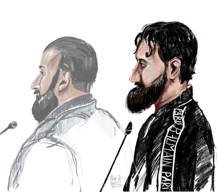 Idris M. en Julian De Surinamer voor de rechter in Zwolle tijdens een pro formazitting over mishandeling en een liquidatiepoging.