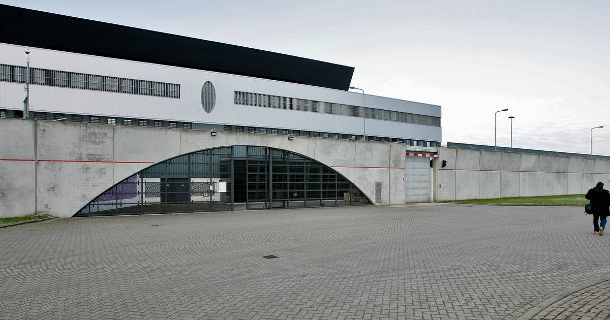 Zelfdoding in gevangenis in Lelystad