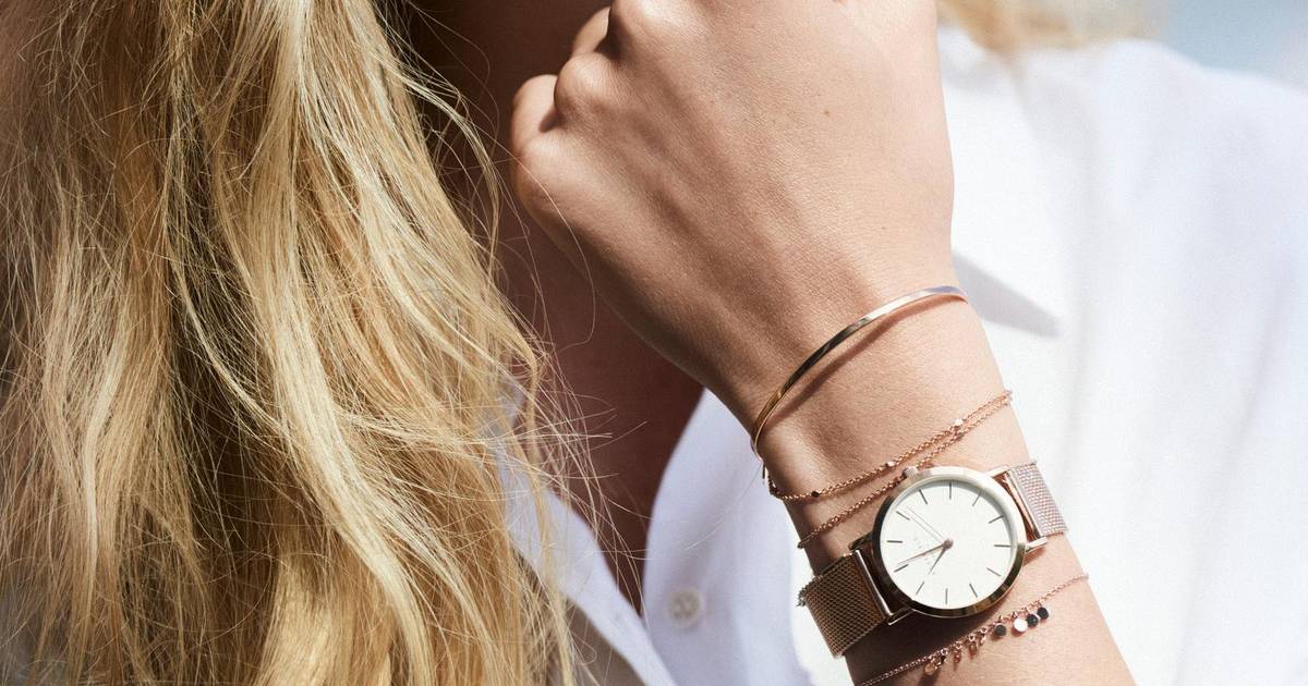 Armband naast online horloge