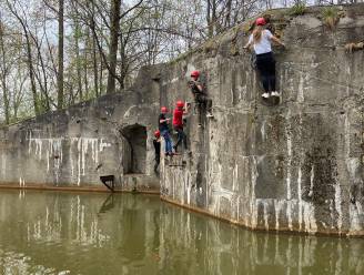 Van basejump tot paintbalj: tieners kunnen avontuurlijke dag beleven aan Stabroeks fort 