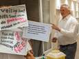 Boos personeel ziekenhuis Zutphen hangt afdeling vol met spandoeken: ‘Niet zo netjes Pier’