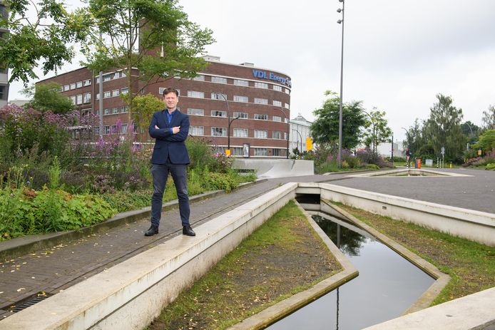 Onafhankelijk raadslid Herbert Capelle heeft zichzelf uitgeroepen als nieuwe machthebber bij zijn oude partij, Pro Hengelo