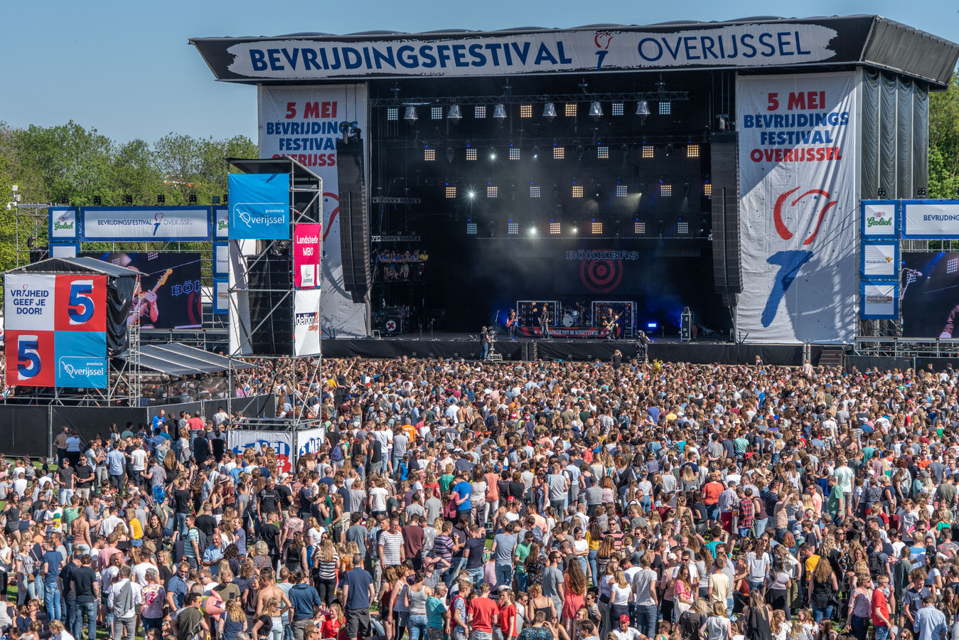 Bevrijdingsfestival in Zwolle trekt ruim 140.000 bezoekers Foto