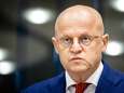 VVD botst hard met Grapperhaus over wapens voor boa’s