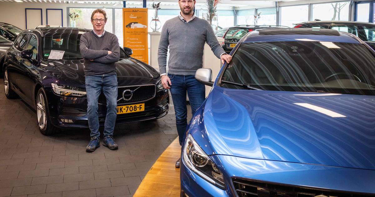 In het autobedrijf samen aan het stuur gaat prima, maar in de rallyauto niet