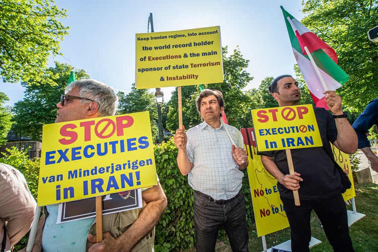 Protest in mei voor de Iraanse ambassade in Brussel tegen de doodstraf van wetenschapper Ahmadreza Djalali, die is veroordeeld wegens spionage. Of Djalali inmiddels is geëxecuteerd is onduidelijk. Beeld BELGA