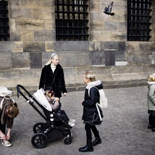 In Amsterdam, women are more highly educated than men but less economically independent