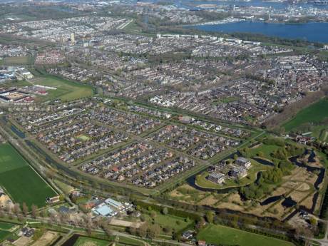 Dordts mysterie: hierom eindigen veel straatnamen in Stadspolders op -erf