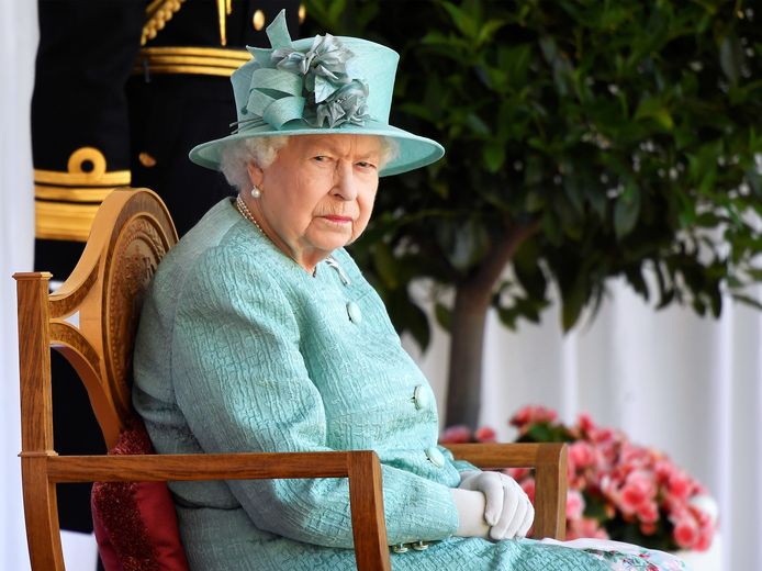 De Queen woonde in Windsor Castle een ceremonie bij voor haar verjaardag