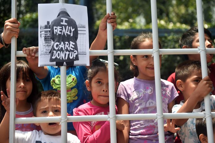 Kinderen bij een protestactie tegen het Amerikaanse immigratiebeleid in Mexico City op 26 juni 2018.