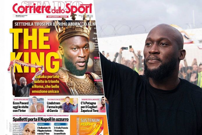 Copertina del Corriere dello Sport.  / Sciarpa aereo Lukaku Roma