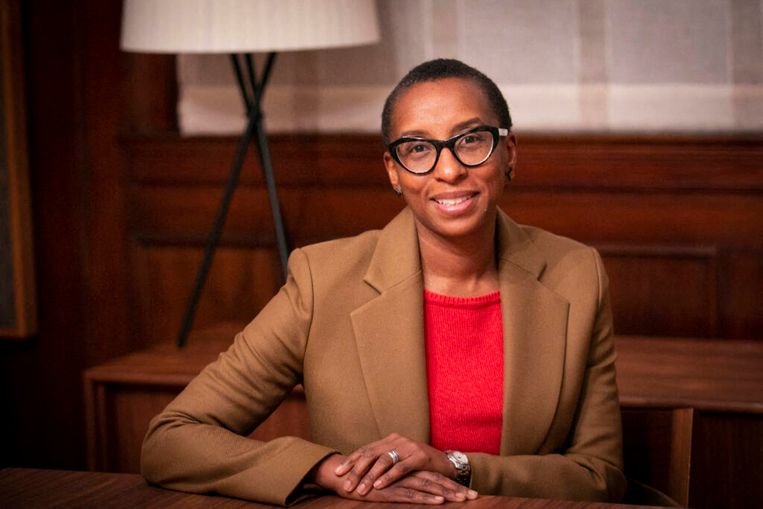 Claudine Gay wordt de eerste zwarte voorzitter en de tweede vrouw die Harvard University leidt. Beeld AFP